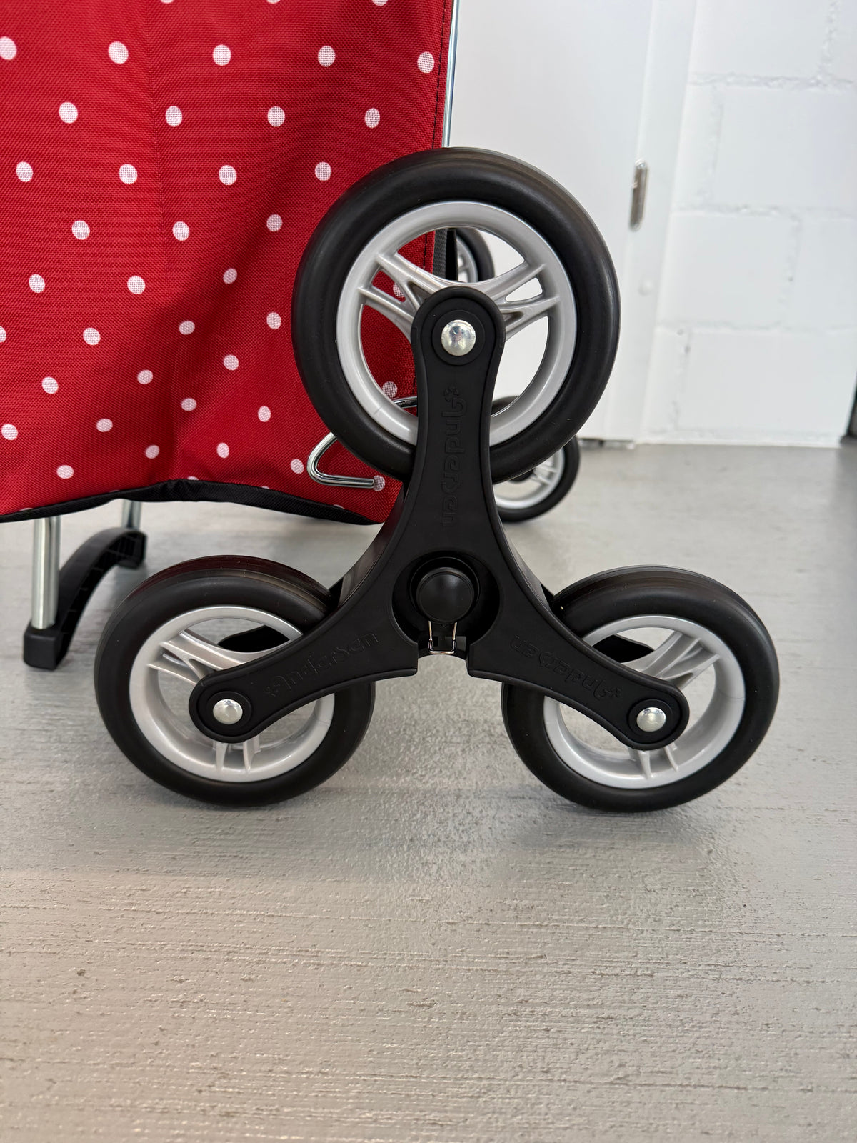 Stair climber shopping aid