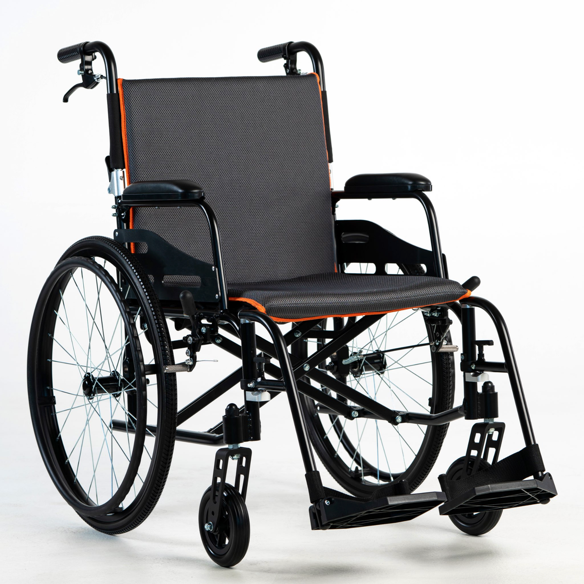 EXTREME lightweight wheelchair by Feather Chair